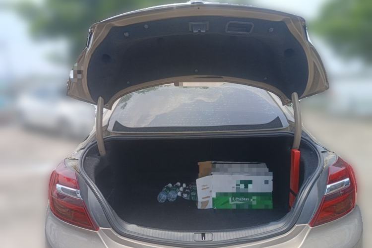 Used Buick Regal 2015 1.6T Elite Tech Model Trunk