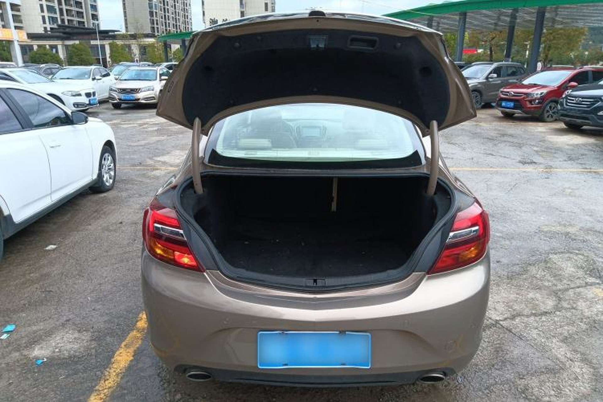 Used Buick Regal 2015 2.0L Leading Fashion Edition Trunk
