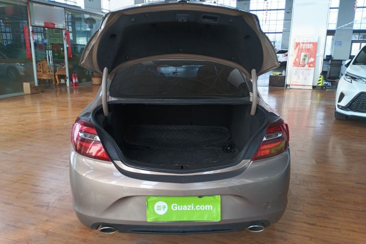 Used Buick Regal 2015 1.6T Leading Technology Model Trunk