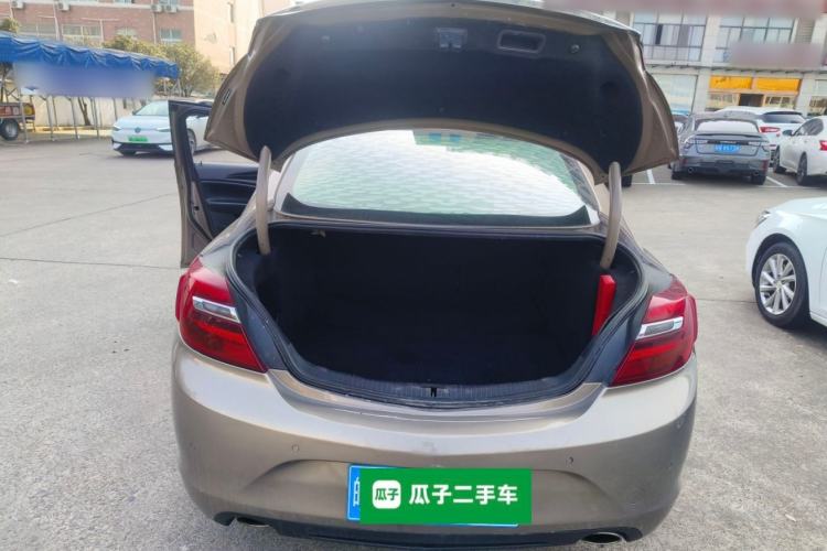 Used Buick Regal 2015 1.6T Leading Technology Model Trunk
