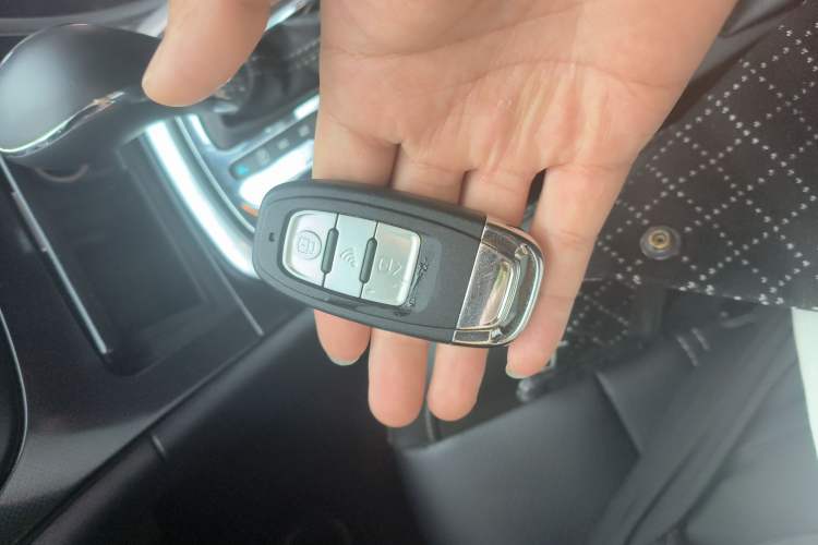 Used Buick Regal 2015 1.6T Leading Technology Model Vehicle Key