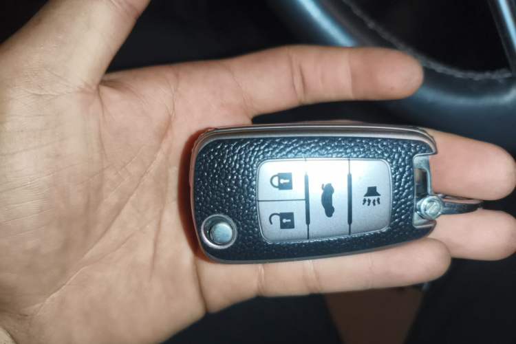 Used Buick Regal 2015 1.6T Elite Tech Model Vehicle Key