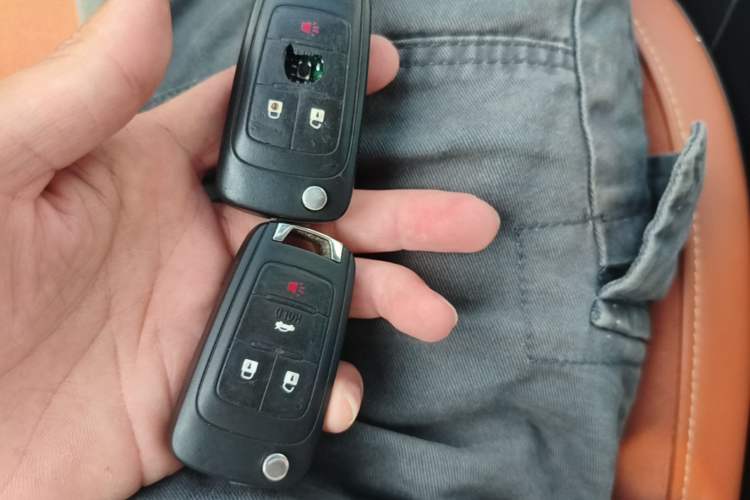 Used Buick Regal 2015 1.6T Elite Tech Model Vehicle Key