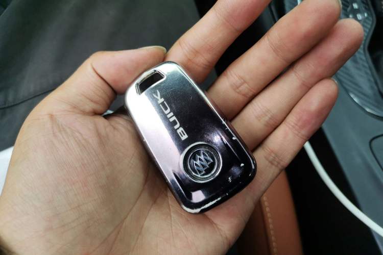 Used Buick Regal 2015 1.6T Elite Tech Model Vehicle Key
