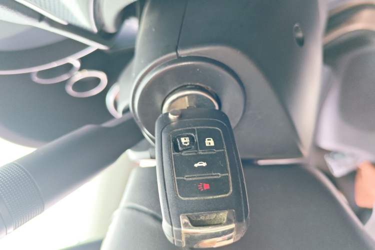 Used Buick Regal 2015 1.6T Leading Technology Model Vehicle Key