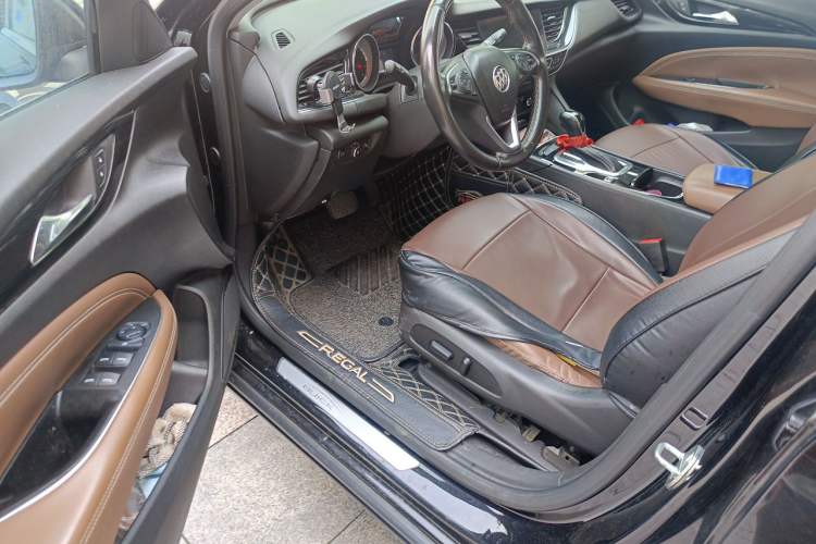 Used Buick Regal 2017 20T Elite Edition Driver Seat