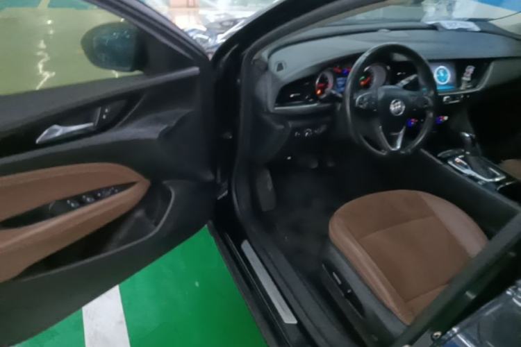 Used Buick Regal 2017 20T Elite Edition Driver Seat