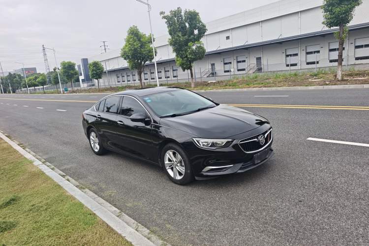 Used Buick Regal 2017 20T Elite Edition Exterior 2