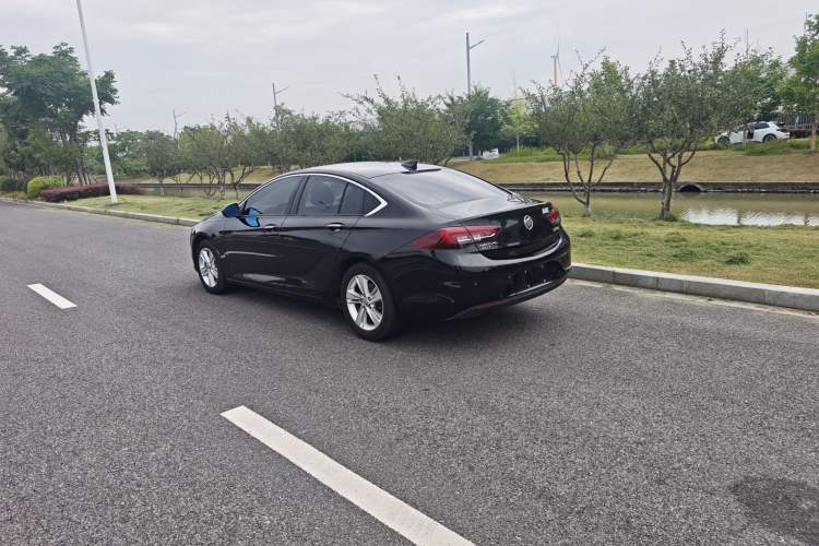 Used Buick Regal 2017 20T Elite Edition Exterior 4