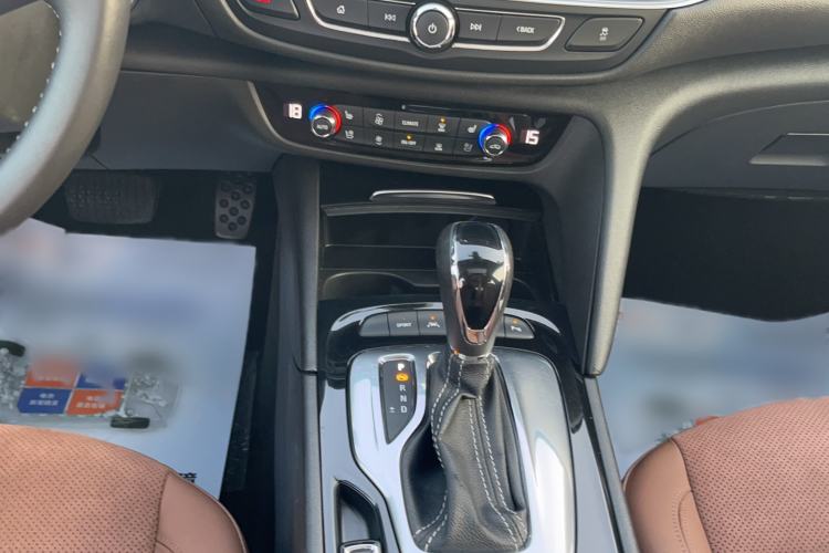 Used Buick Regal 2017 20T Prestige Model Gear Lever