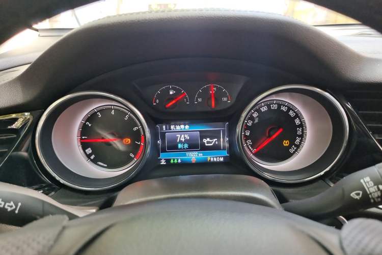 Used Buick Regal 2017 20T Elite Edition Instrument Cluster