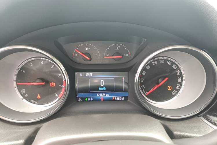 Used Buick Regal 2017 20T Luxury Model Instrument Cluster