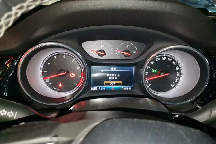 Used Buick Regal 2017 20T Elite Edition Instrument Cluster