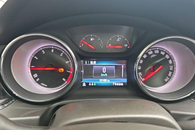 Used Buick Regal 2017 20T Elite Edition Instrument Cluster
