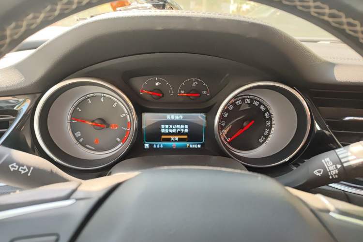 Used Buick Regal 2017 20T Elite Edition Instrument Cluster