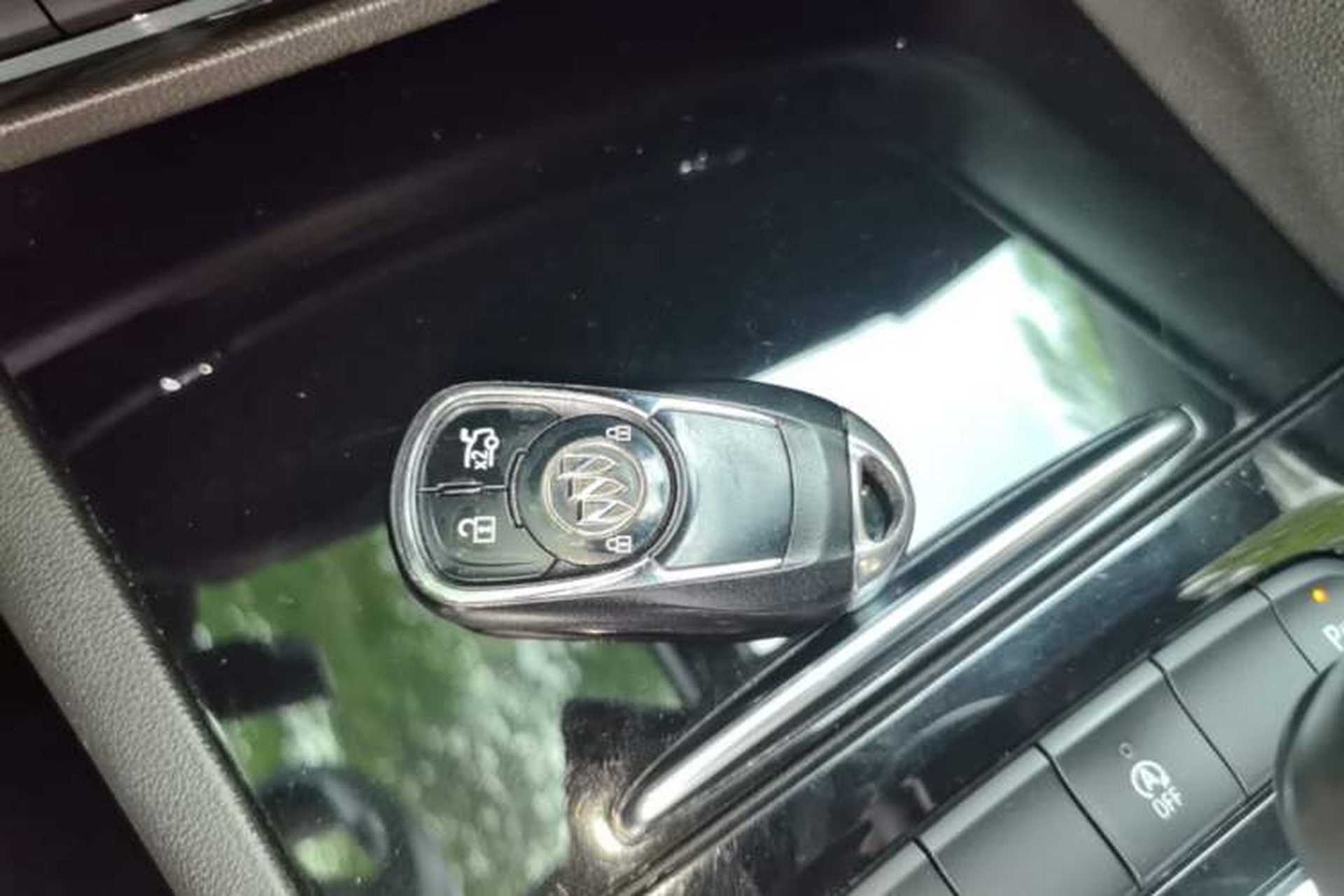 Used Buick Regal 2017 20T Elite Edition Interior 1