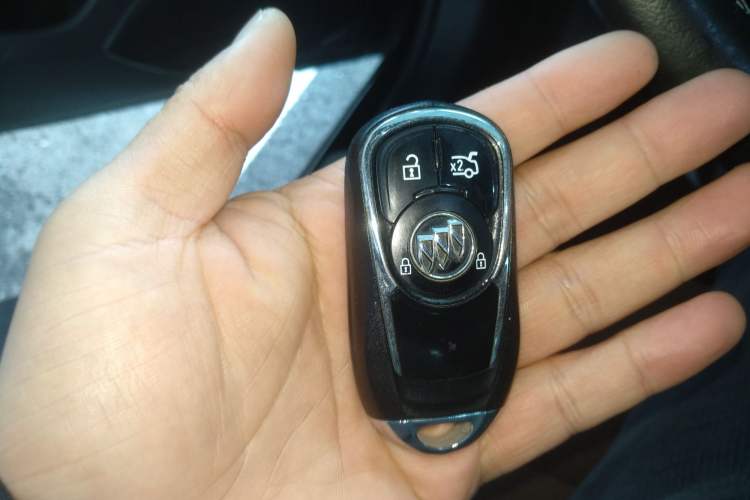 Used Buick Regal 2017 20T Elite Edition Interior 1