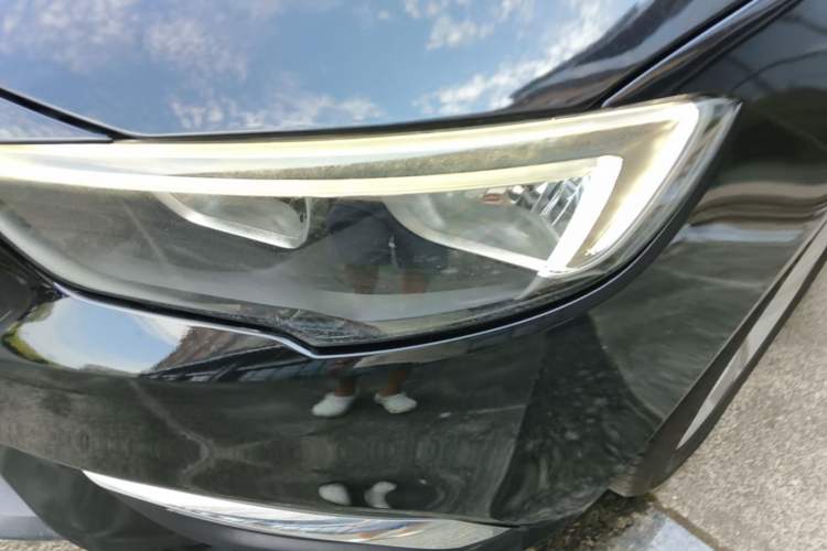 Used Buick Regal 2017 20T Elite Edition Left Front Headlight