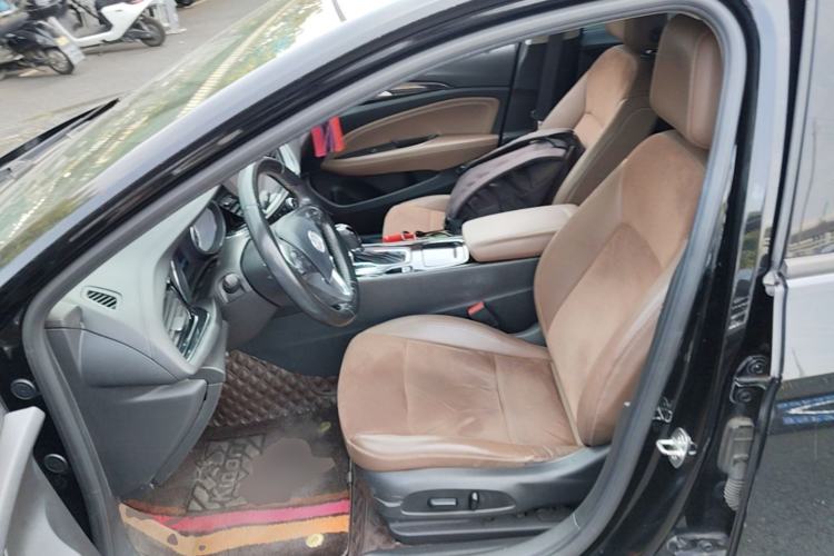 Used Buick Regal 2017 20T Elite Edition Left Front Seat