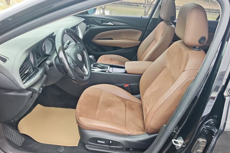 Used Buick Regal 2017 20T Elite Edition Left Front Seat