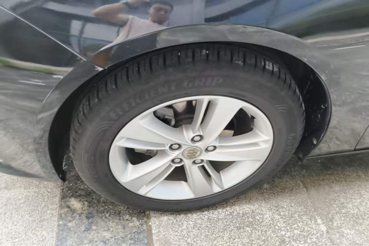 Used Buick Regal 2017 20T Elite Edition Left Front Wheel Hub