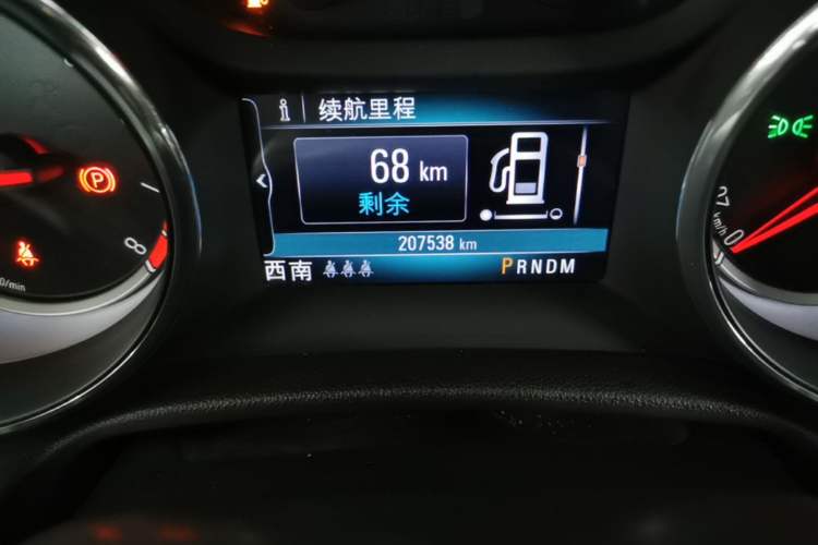 Used Buick Regal 2017 20T Elite Edition Odometer Close Up