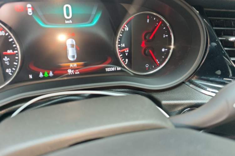 Used Buick Regal 2017 28T Prestige Model Odometer Close Up