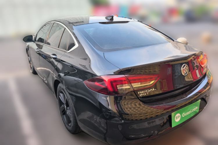 Used Buick Regal 2017 20T Elite Edition Rear Left 45 Deg