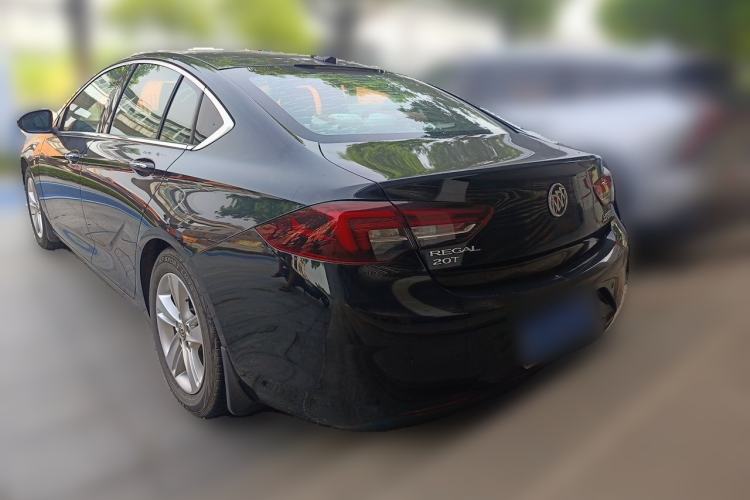 Used Buick Regal 2017 20T Elite Edition Rear Left 45 Deg