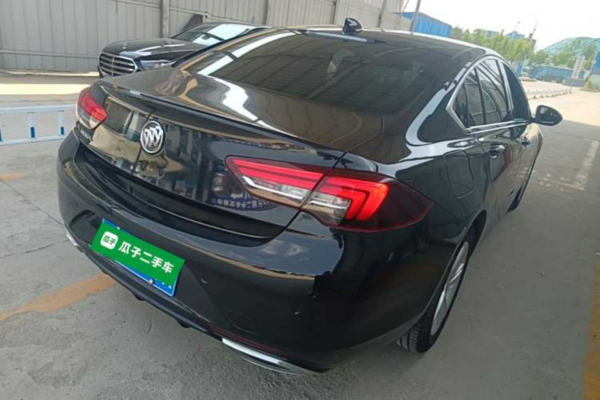 Used Buick Regal 2017 20T Prestige Model Rear Right 45 Deg