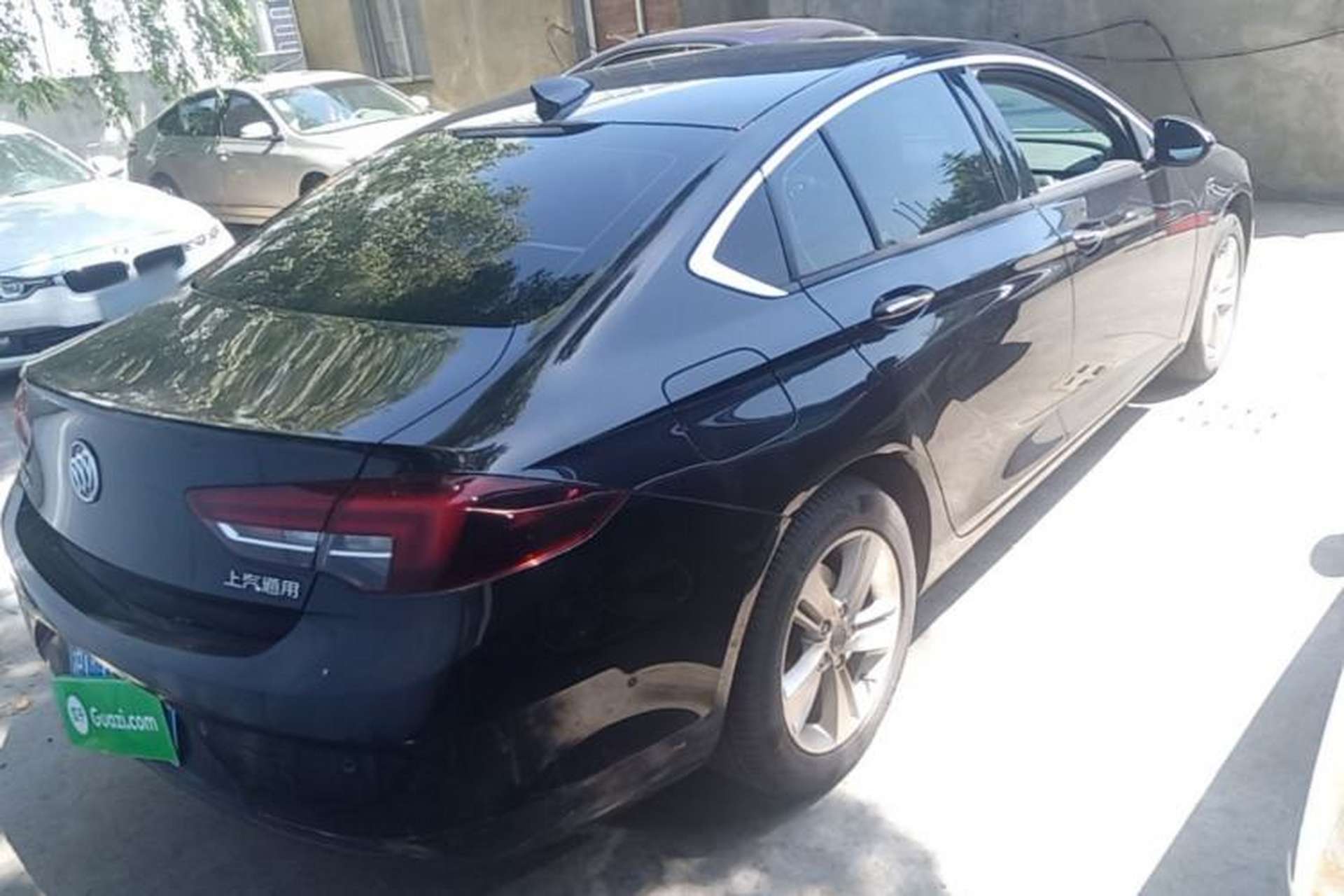 Used Buick Regal 2017 20T Luxury Model Rear Right 45 Deg