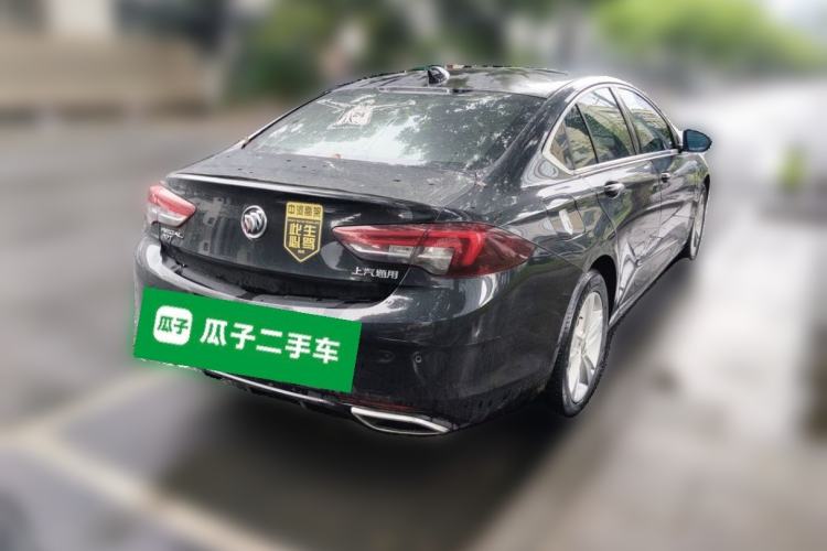 Used Buick Regal 2017 20T Elite Edition Rear Right 45 Deg