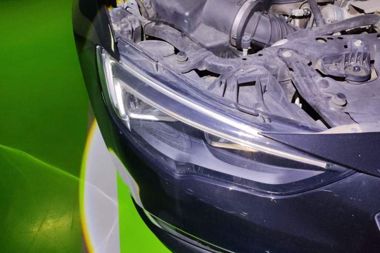 Used Buick Regal 2017 20T Elite Edition Right Front Headlight