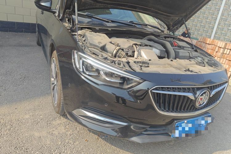 Used Buick Regal 2017 28T Luxury Edition Right Front Headlight