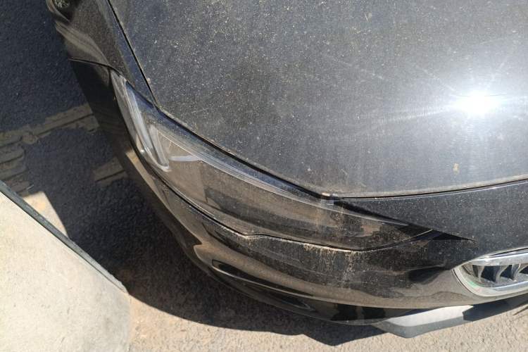 Used Buick Regal 2017 20T Elite Edition Right Front Headlight