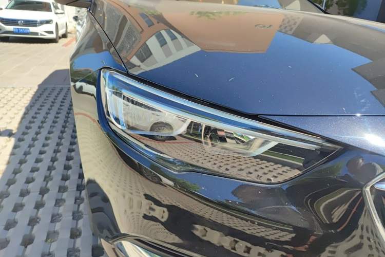 Used Buick Regal 2017 20T Elite Edition Right Front Headlight