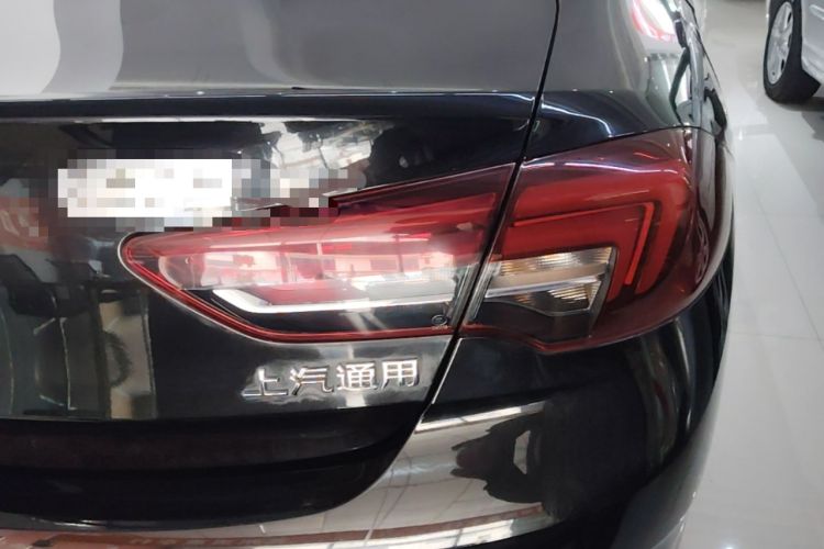 Used Buick Regal 2017 20T Elite Edition Right Rear Taillight