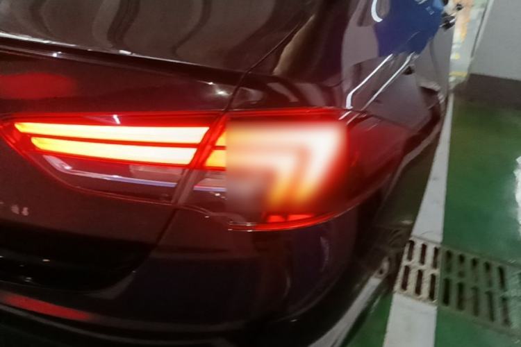 Used Buick Regal 2017 20T Elite Edition Right Rear Taillight