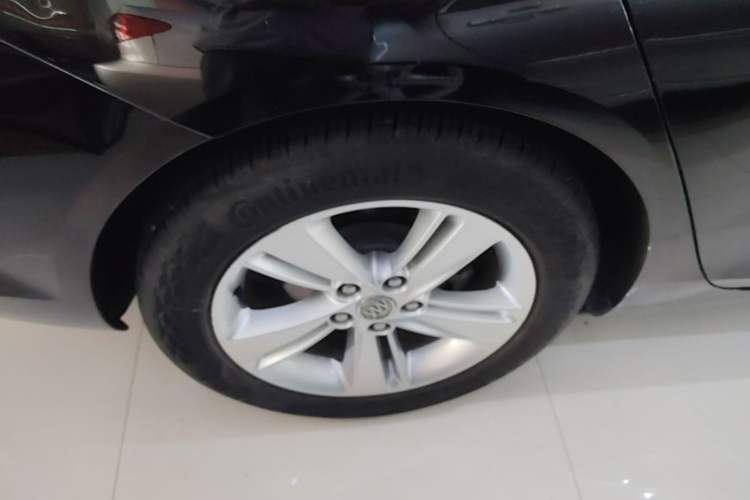 Used Buick Regal 2017 20T Elite Edition Right Rear Wheel Hub