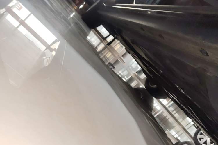 Used Buick Regal 2017 20T Elite Edition Right Side Sill