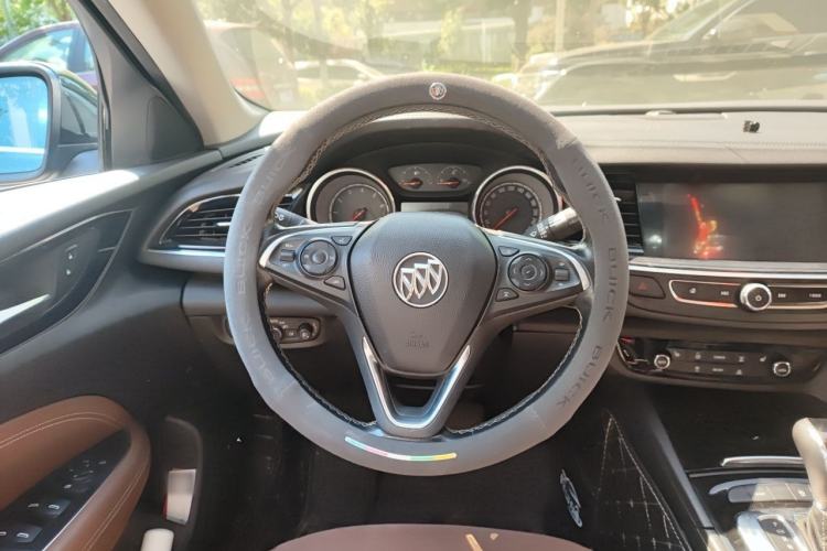 Used Buick Regal 2017 20T Elite Edition Steering Wheel