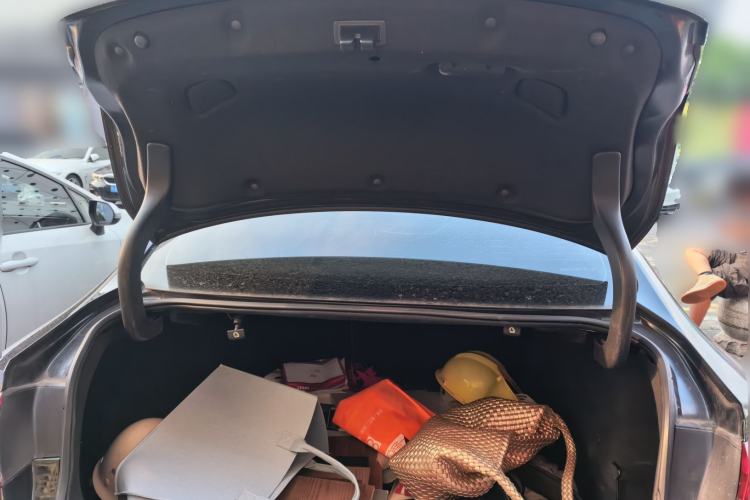 Used Buick Regal 2017 20T Elite Edition Trunk