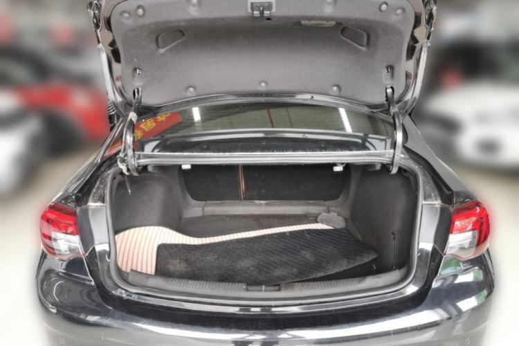 Used Buick Regal 2017 20T Elite Edition Trunk