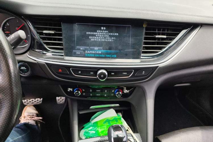 Used Buick Regal 2017 GS 28T Prestige Model Audio And AC Panel