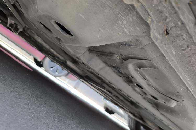Used Buick Regal 2017 GS 28T Prestige Model Chassis Front Left
