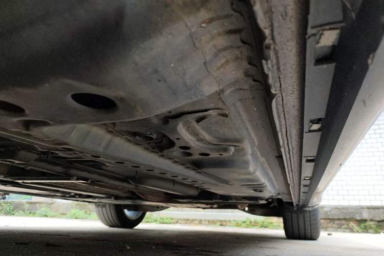 Used Buick Regal 2017 GS 28T Prestige Model Chassis Front Left