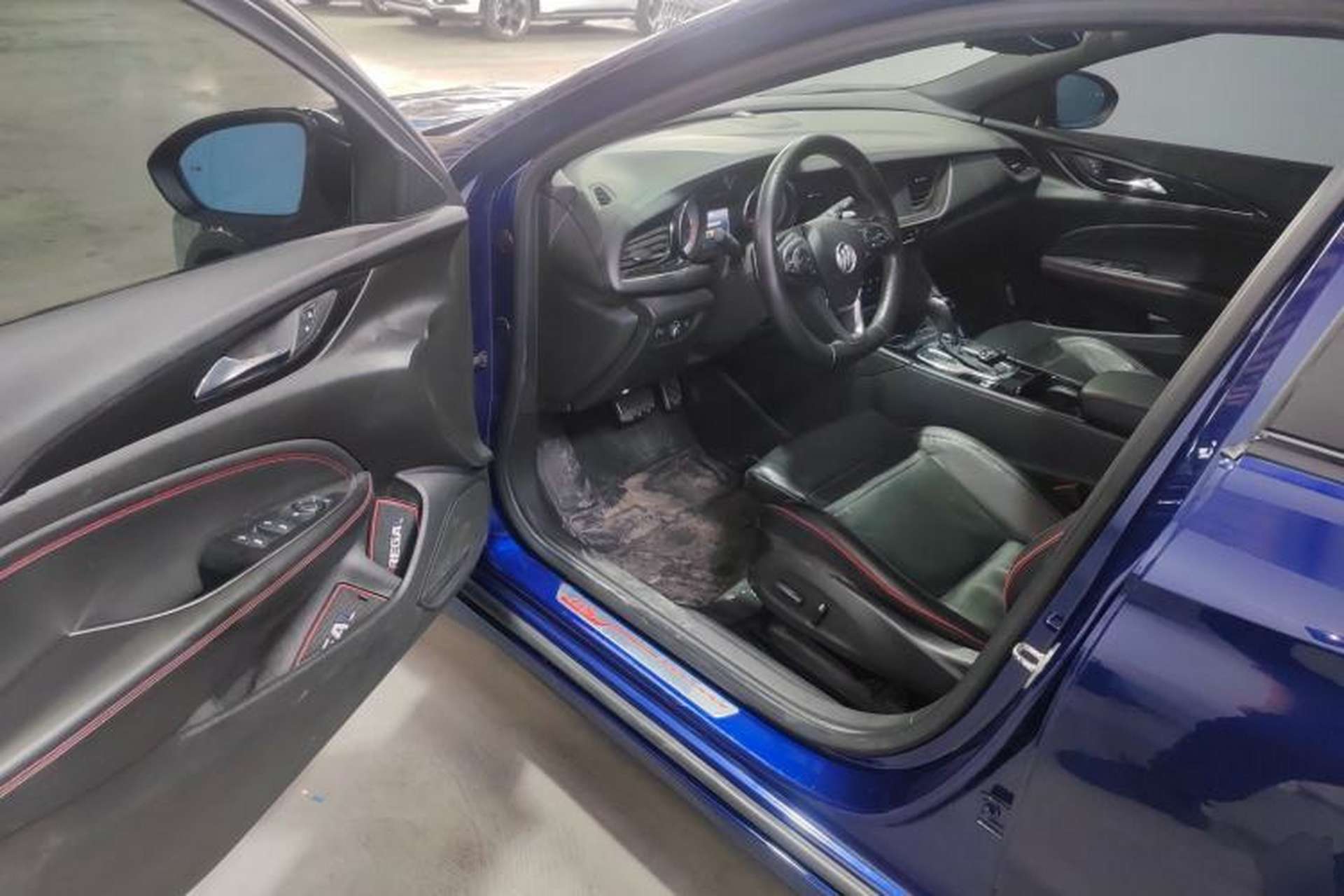 Used Buick Regal 2017 GS 28T Luxury Model Driver Seat