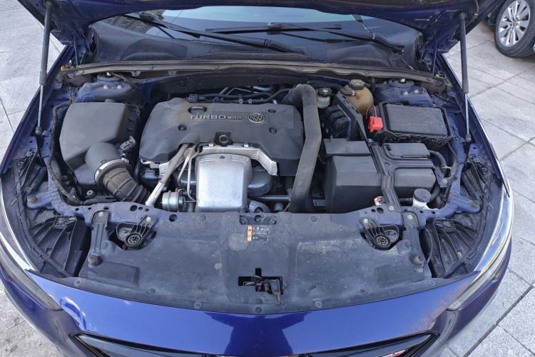 Used Buick Regal 2017 GS 28T Luxury Model Engine Bay