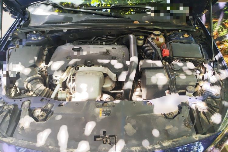 Used Buick Regal 2017 GS 28T Prestige Model Engine Bay