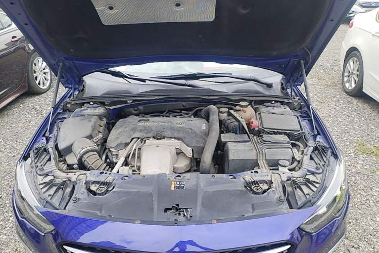 Used Buick Regal 2017 GS 28T Luxury Model Engine Bay